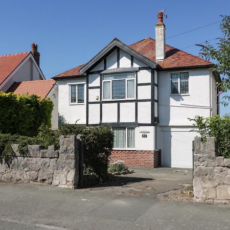 Burwood Villa Colwyn Bay Exterior photo
